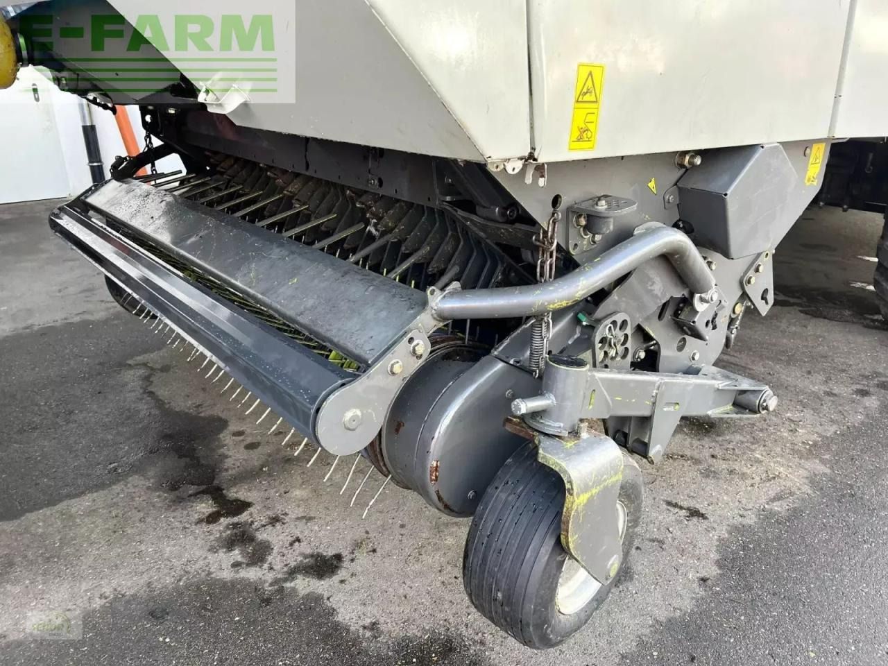 Ladewagen CLAAS cargos 9500 tridem - auch mit dosierwalzen zu haben — Photo 6