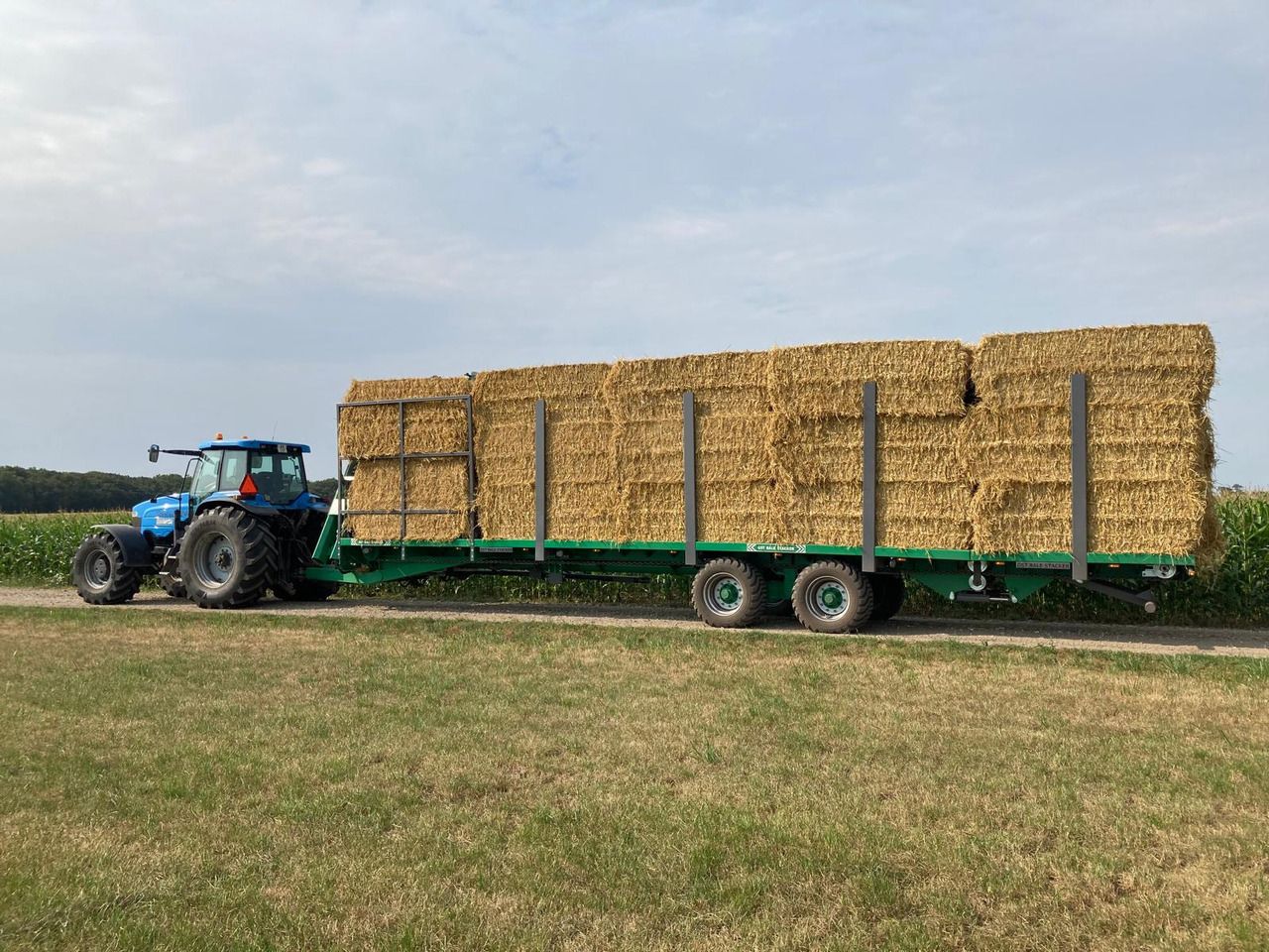 Ladewagen GST BALE STACKER — Photo 2