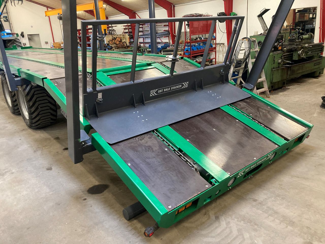 Ladewagen GST BALE STACKER — Photo 4