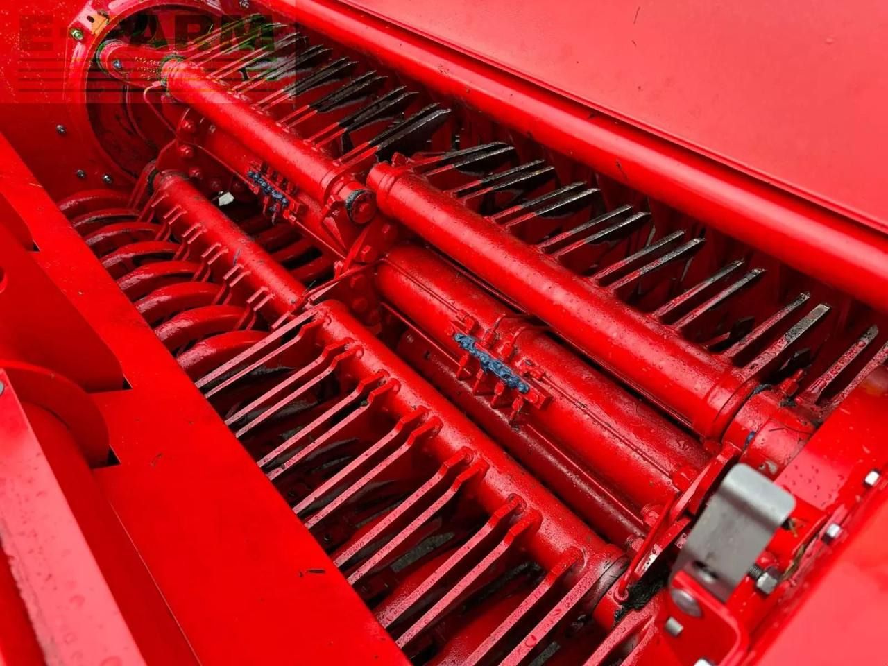 Ladewagen Pöttinger euroboss 330 h — Photo 5