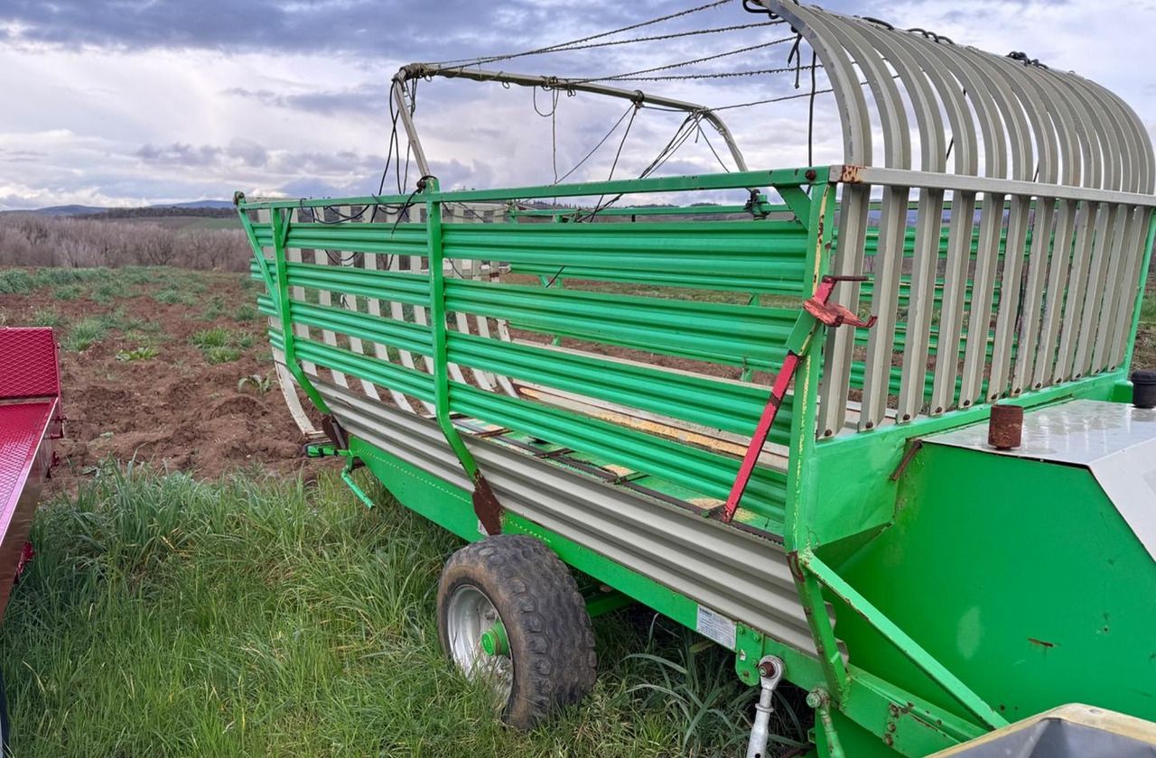 Ladewagen Carro falciautocaricante