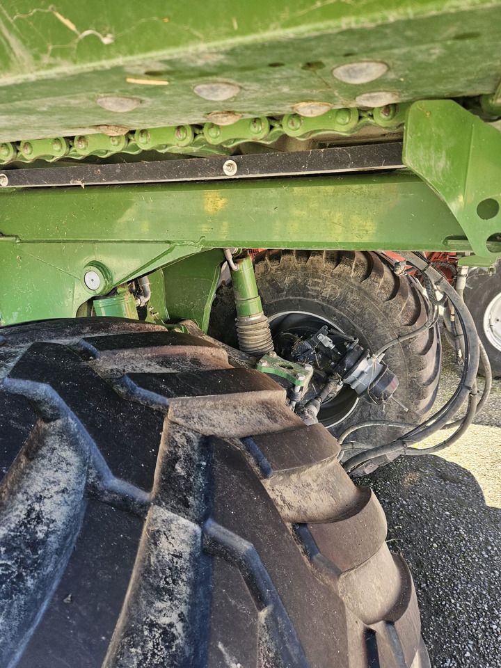 Ladewagen KRONE ZX560GD